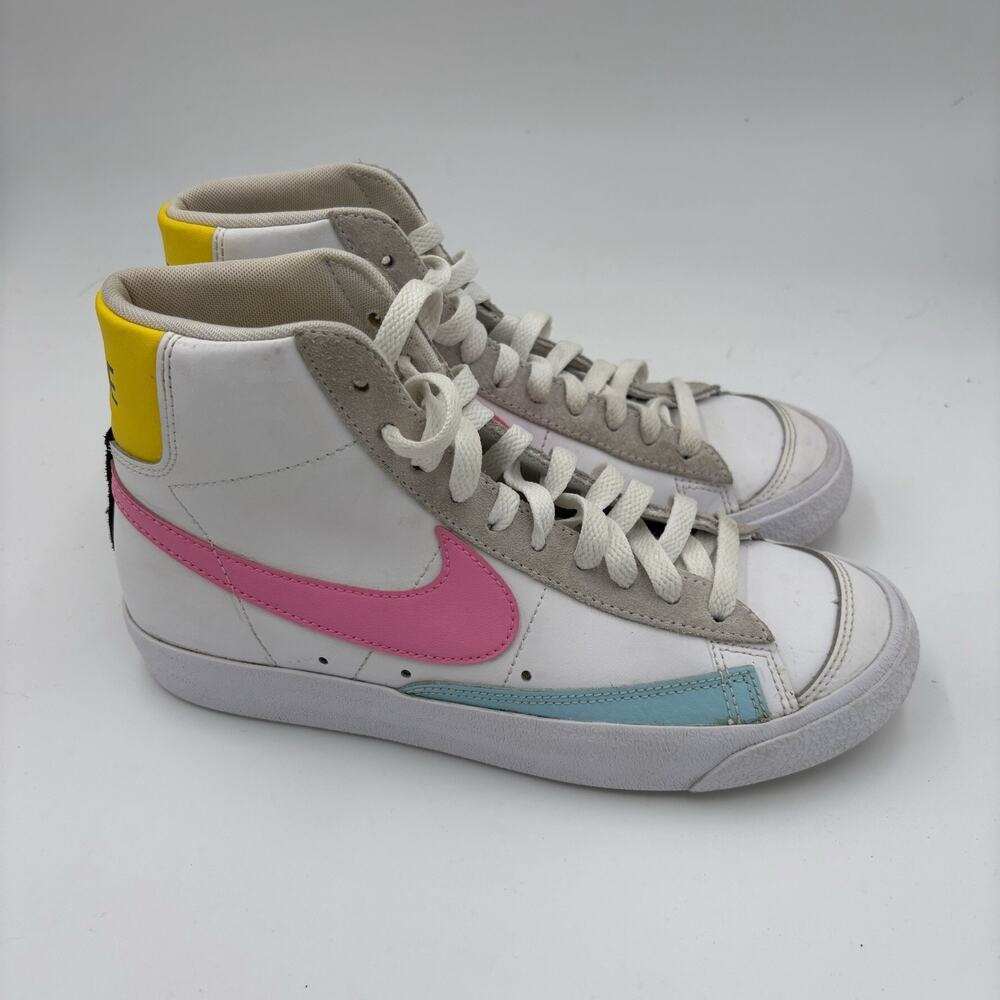 Nike Blazer Mid 77 Women’s Size 6.5 White/Pink/Blue Retro Sneakers DA4295-100